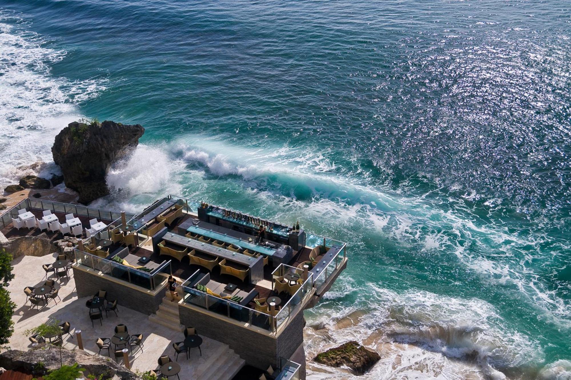 Ayana Resort Bali Jimbaran Extérieur photo The restaurant
